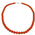 El Coral Collar Coral Rojo Bolas 8.5 mm, Longitud 50 cm y Cierre Plateado