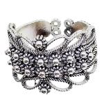 Coralli di Sardegna Anillo de filigrana sarda Anillo de plata bruñida Hojas perforadas Bolas ajustables