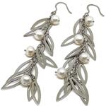 El Coral Pendientes Perlas Blancas 7mm y Montura Plata de 14 Hojas 