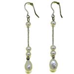 El Coral Pendientes Perlas Blancas con Hilo Dorado, 6cm Longitud