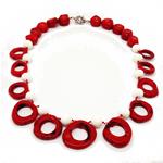 El Coral Collana Corallo Rosso Anelli 20mm. Foro14mm. Sassi 14mm. e Agata Bianca 10mm. Chiusura Argentata Lunghezza 50cm. 